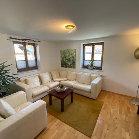 Zentral Gelegene Ferienwohnung In Saalfelden Bagian luar foto