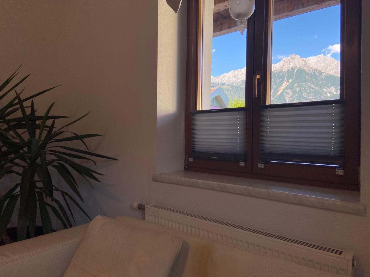Zentral Gelegene Ferienwohnung In Saalfelden Bagian luar foto