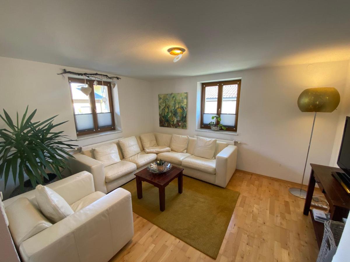 Zentral Gelegene Ferienwohnung In Saalfelden Bagian luar foto